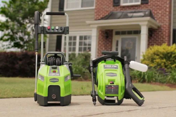 greenworks-pressure-washers-3