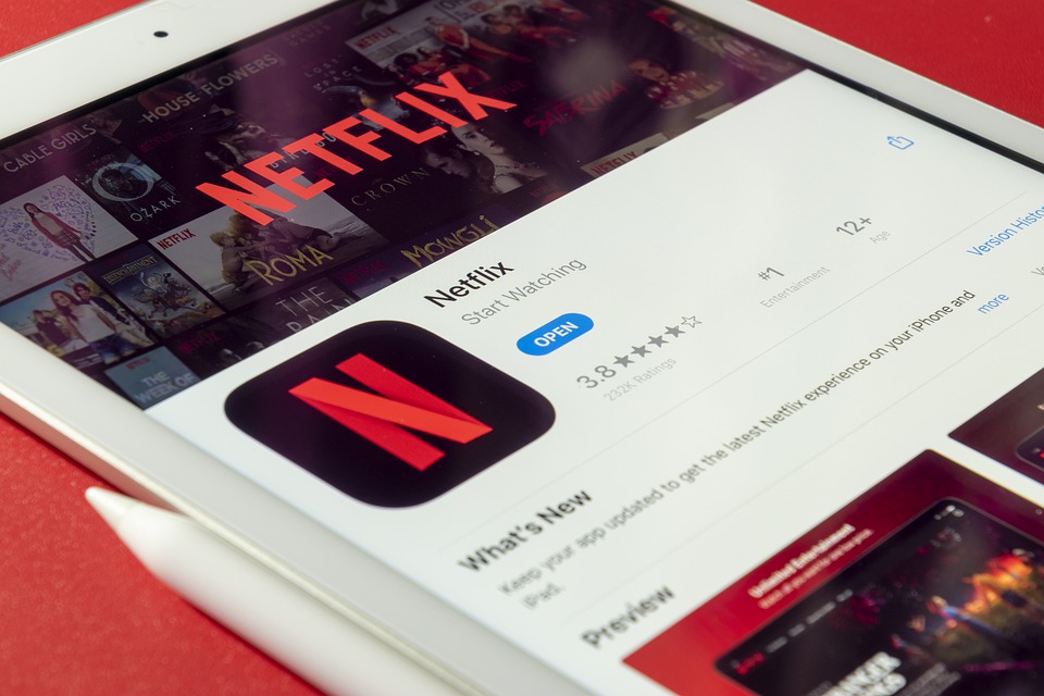 7 Best Alternatives To Netflix For Watching Videos