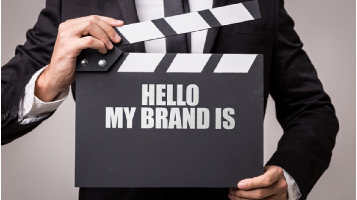 How to Brand Yourself On Social Media: A Must-Have Beginner’s Guide