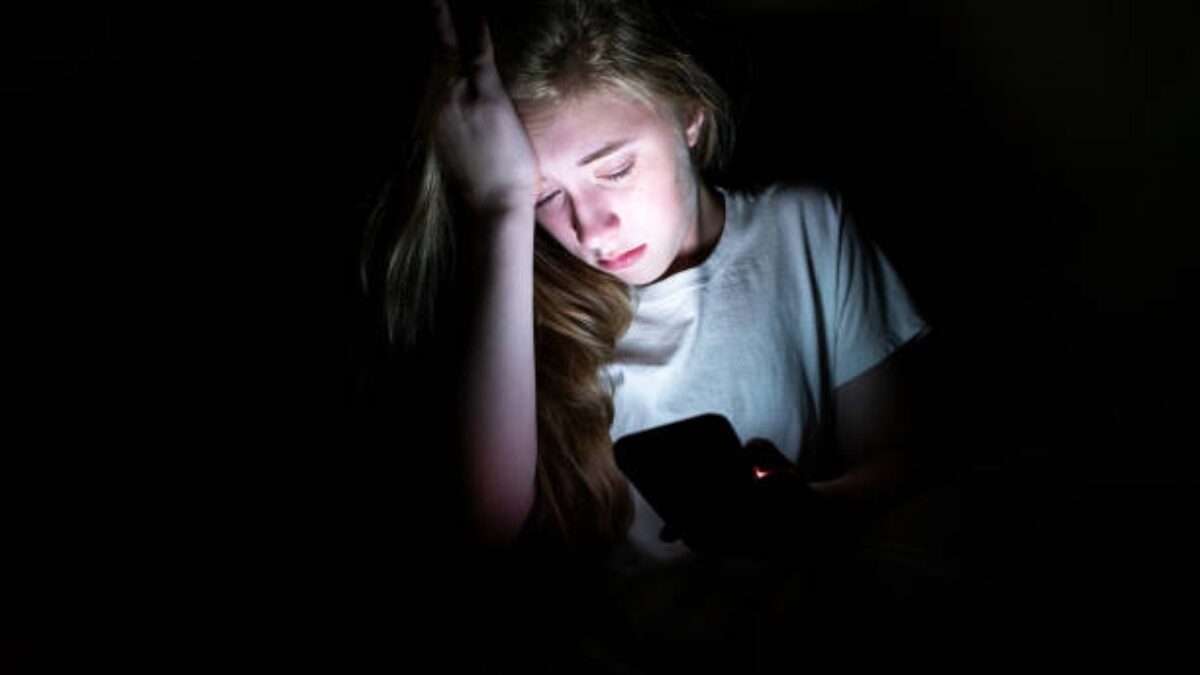 Cyberbullying’s 10 Warning Signs