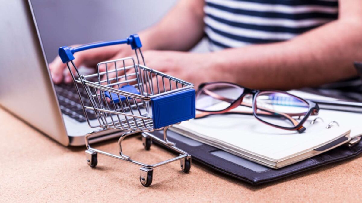 7 Tips To Boost Ecommerce Business