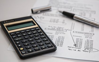 Your Ultimate Guide On Investing by Nisrine Chafik (1)