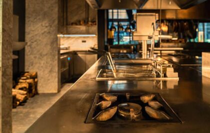 8 features to look for when modernizing restaurant kitchen operations