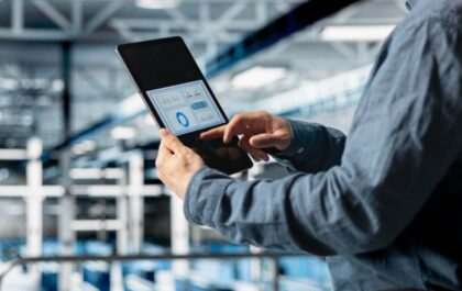 how hybrid mobile technologies are revolutionising industrial communications